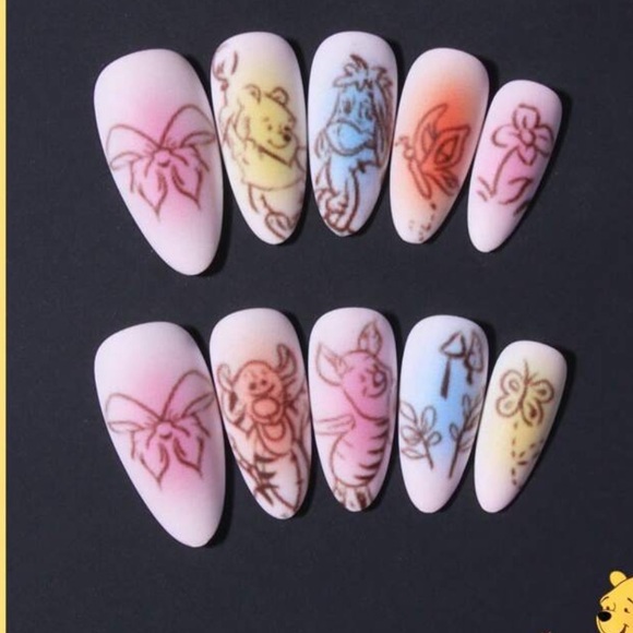 Winnie The Pooh Press On Nails - Picture 4 of 7
